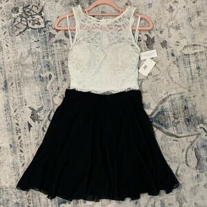 Way-In 2 Piece Set Party Crop Top & Skirt NWT